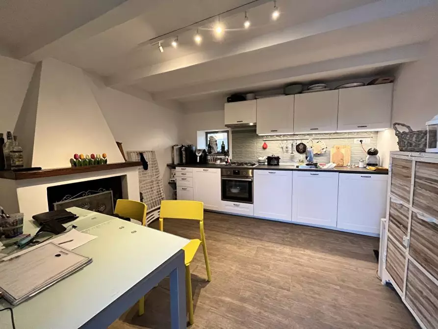 Immagine 2 di Terratetto in vendita  a Seravezza