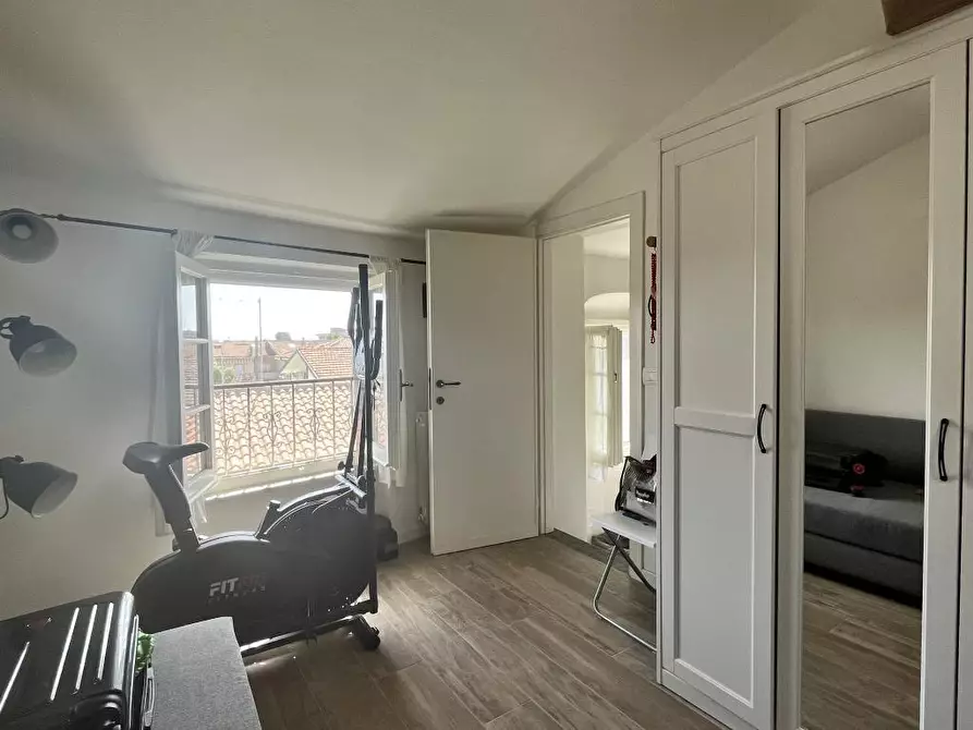 Immagine 15 di Terratetto in vendita  a Seravezza