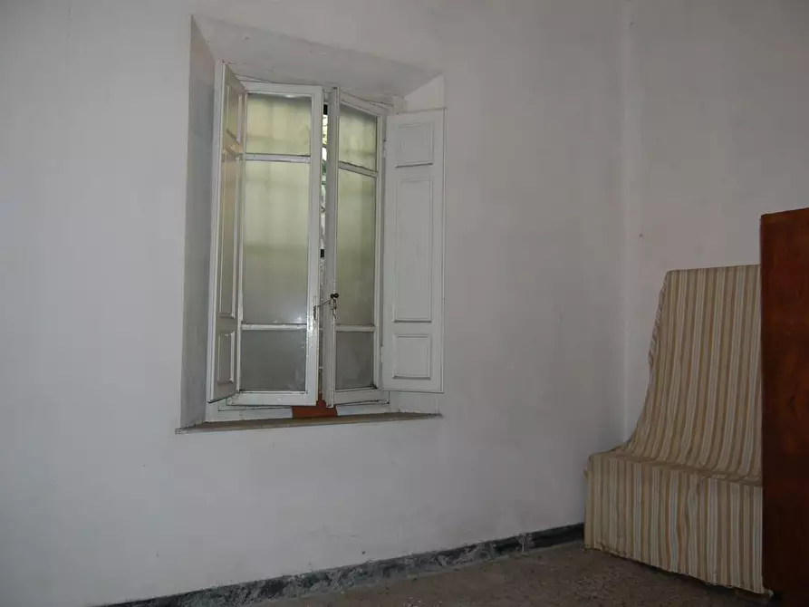 Immagine 10 di Palazzo in vendita  a Signa
