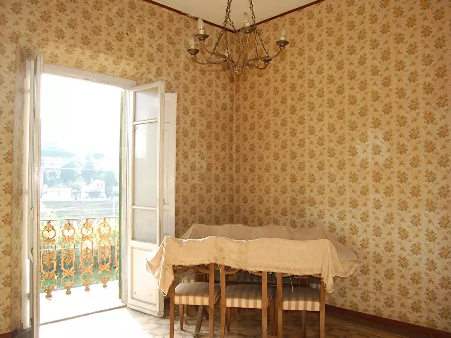 Immagine 5 di Palazzo in vendita  a Signa