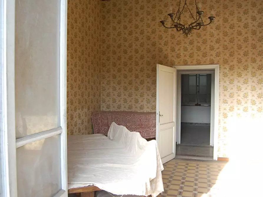 Immagine 6 di Palazzo in vendita  a Signa