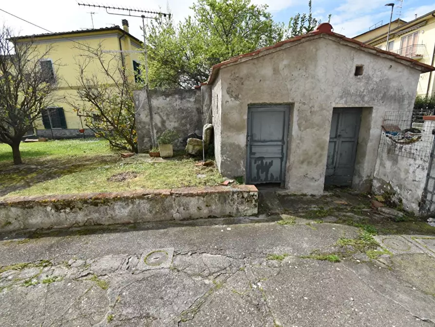 Immagine 71 di Casa colonica in vendita  a San Giuliano Terme