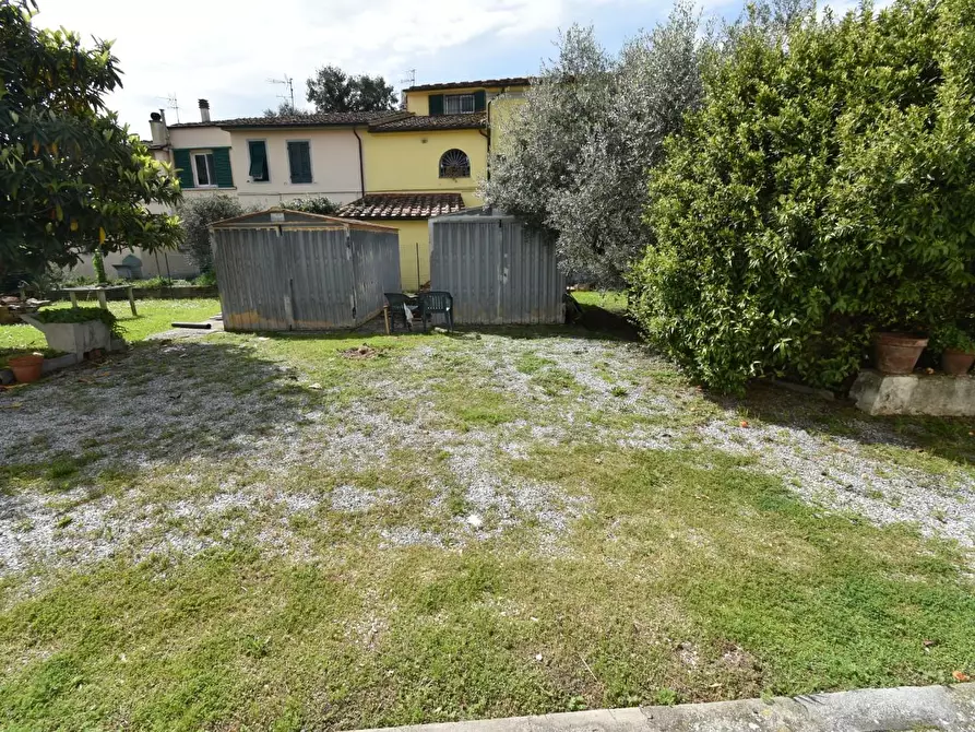 Immagine 75 di Casa colonica in vendita  a San Giuliano Terme