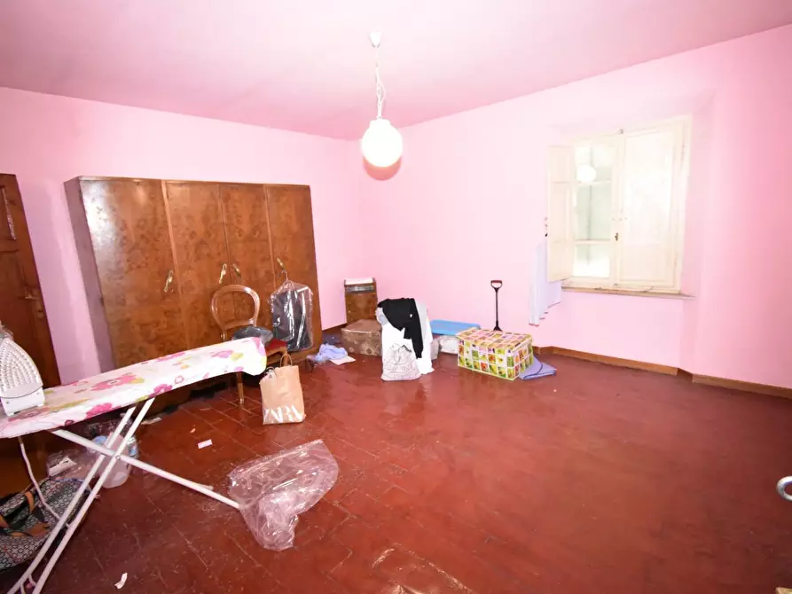 Immagine 52 di Casa colonica in vendita  a San Giuliano Terme