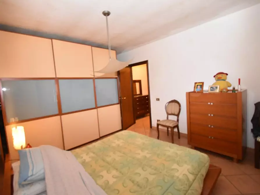 Immagine 18 di Casa colonica in vendita  a San Giuliano Terme