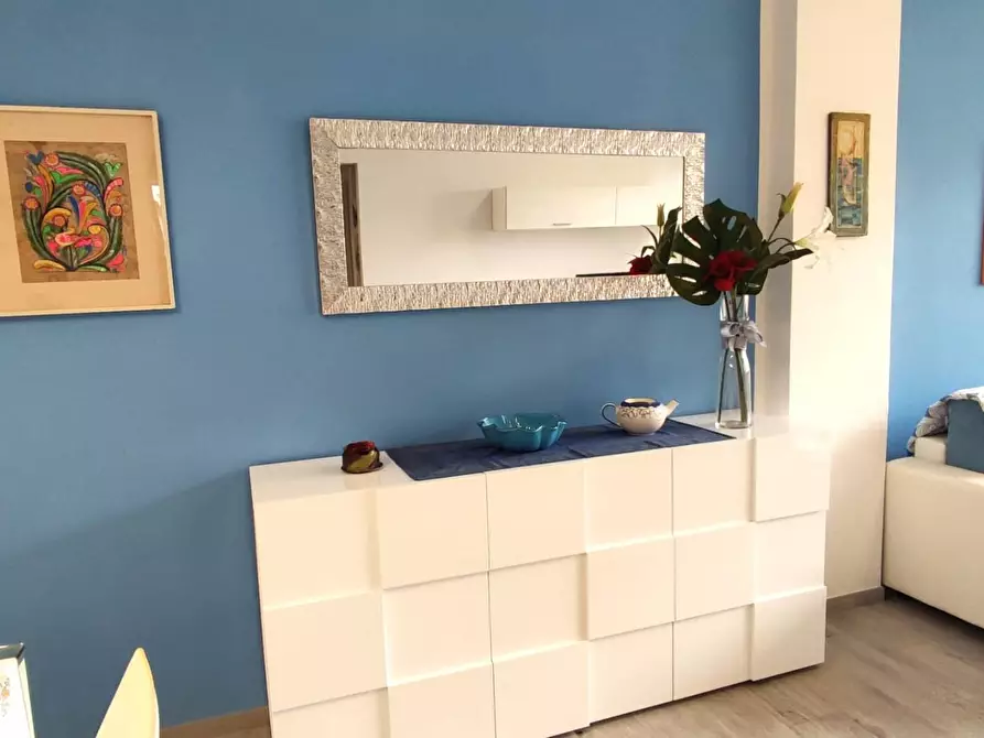 Immagine 7 di Appartamento in vendita  a Viareggio