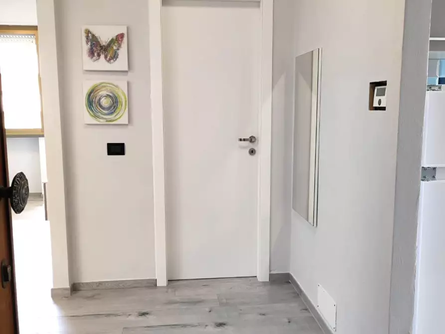 Immagine 9 di Appartamento in vendita  a Viareggio