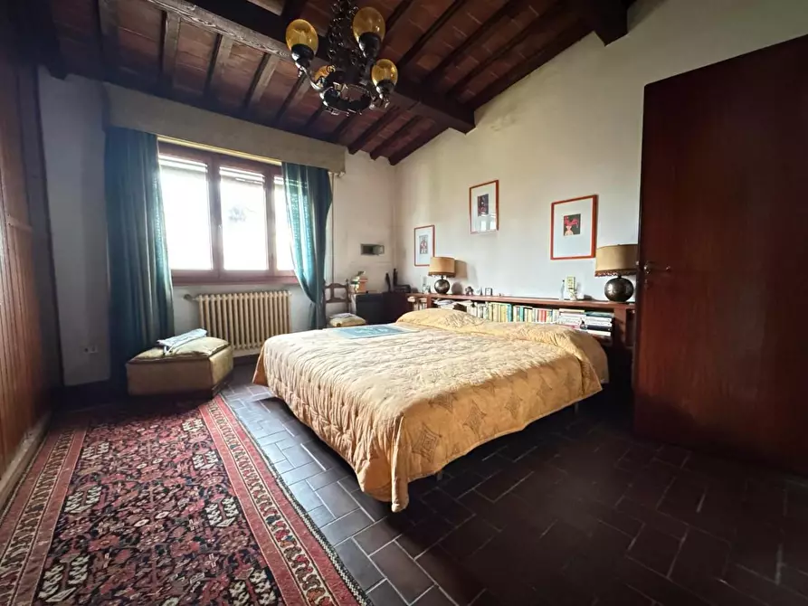 Immagine 30 di Villa in vendita  a Viareggio