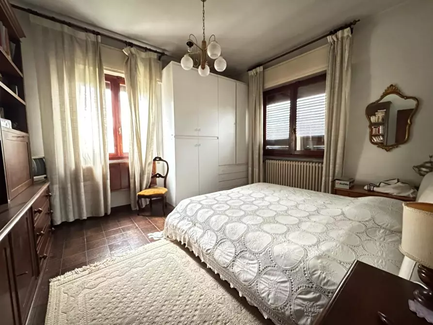 Immagine 18 di Villa in vendita  a Viareggio