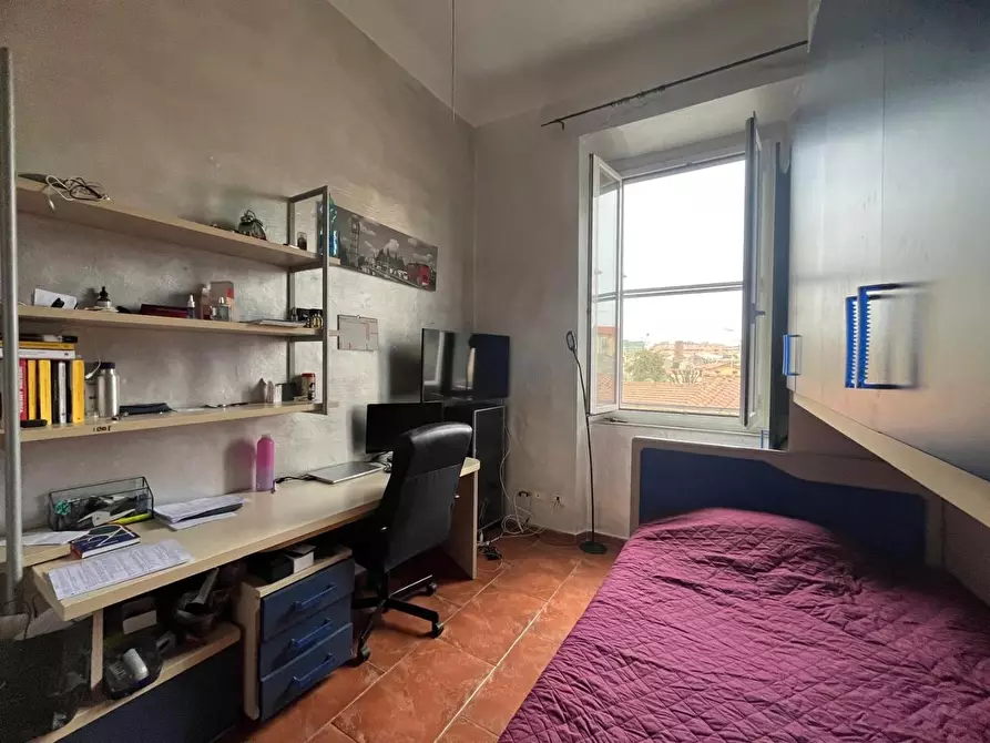 Immagine 22 di Appartamento in vendita  a Livorno