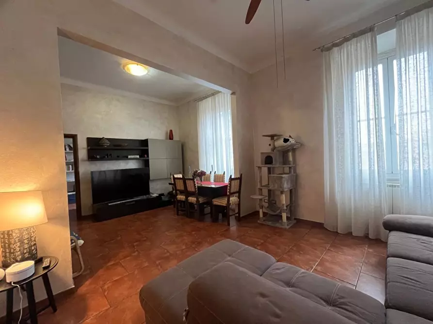 Immagine 2 di Appartamento in vendita  a Livorno