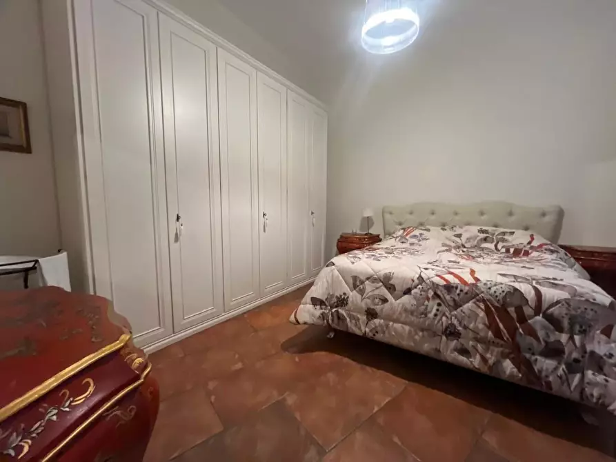 Immagine 16 di Appartamento in vendita  a Livorno