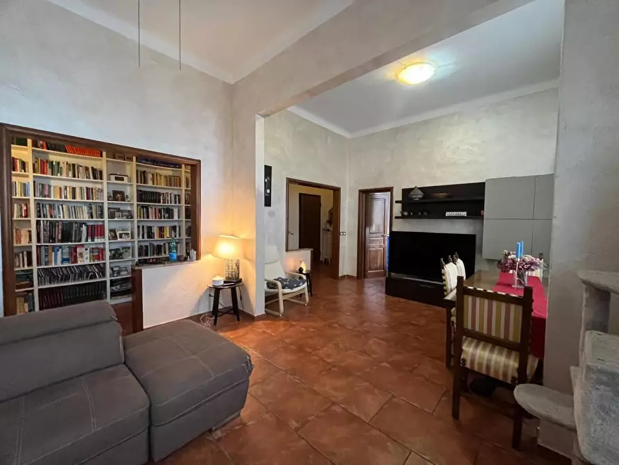 Immagine 4 di Appartamento in vendita  a Livorno