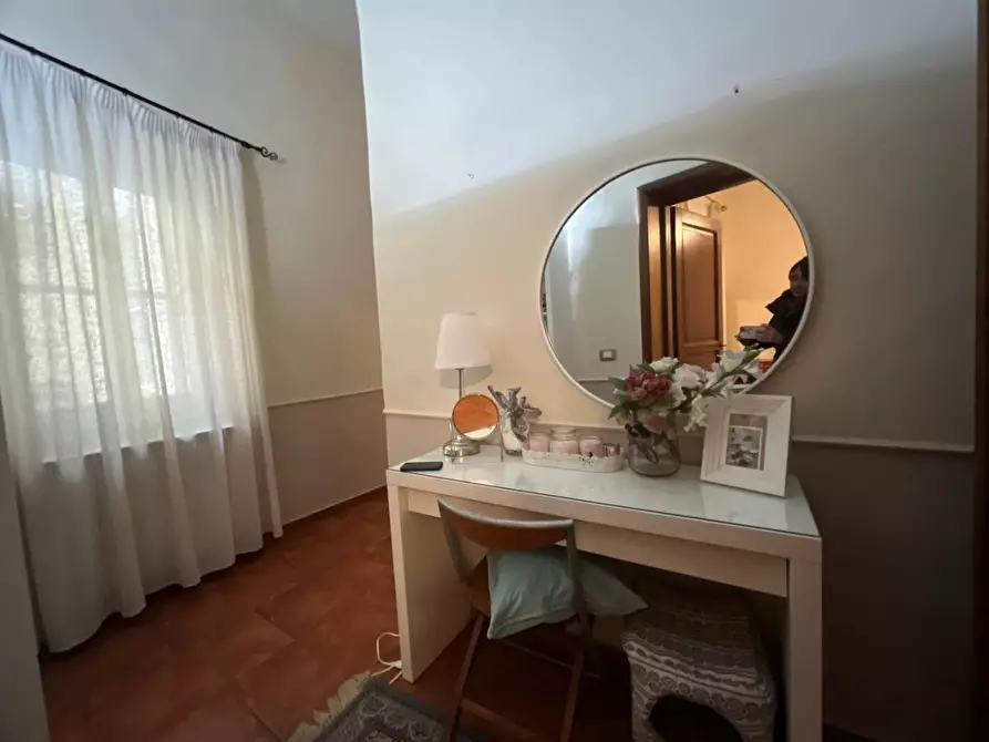 Immagine 23 di Appartamento in vendita  a Livorno