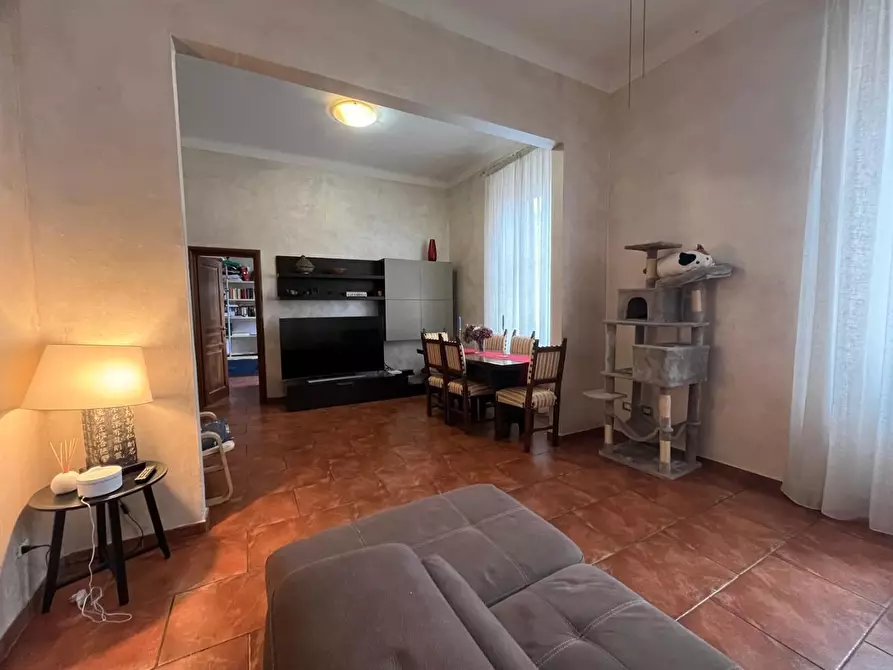 Immagine 5 di Appartamento in vendita  a Livorno