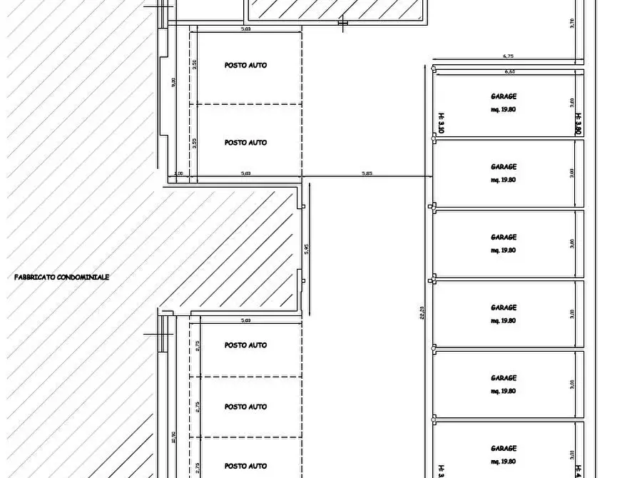 Immagine 2 di Garage in vendita  a Poggibonsi