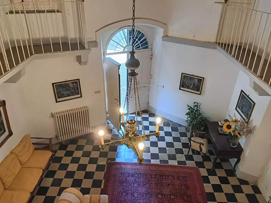 Immagine 10 di Villa in vendita  a Pisa