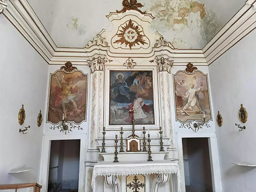 Immagine 8 di Villa in vendita  a Pisa