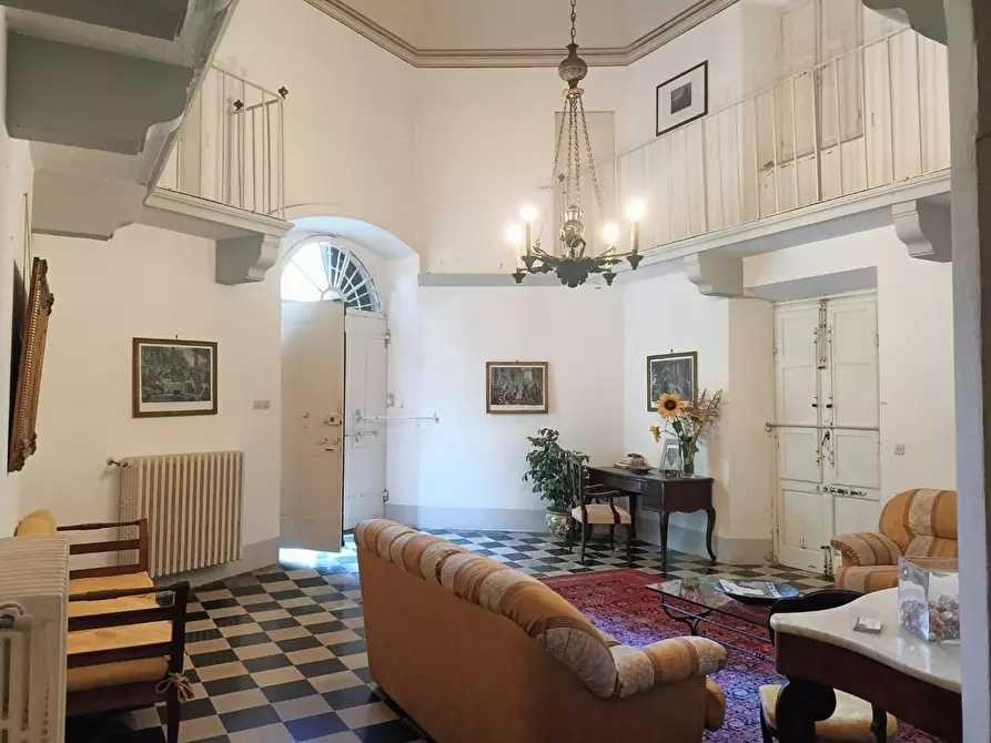 Immagine 12 di Villa in vendita  a Pisa