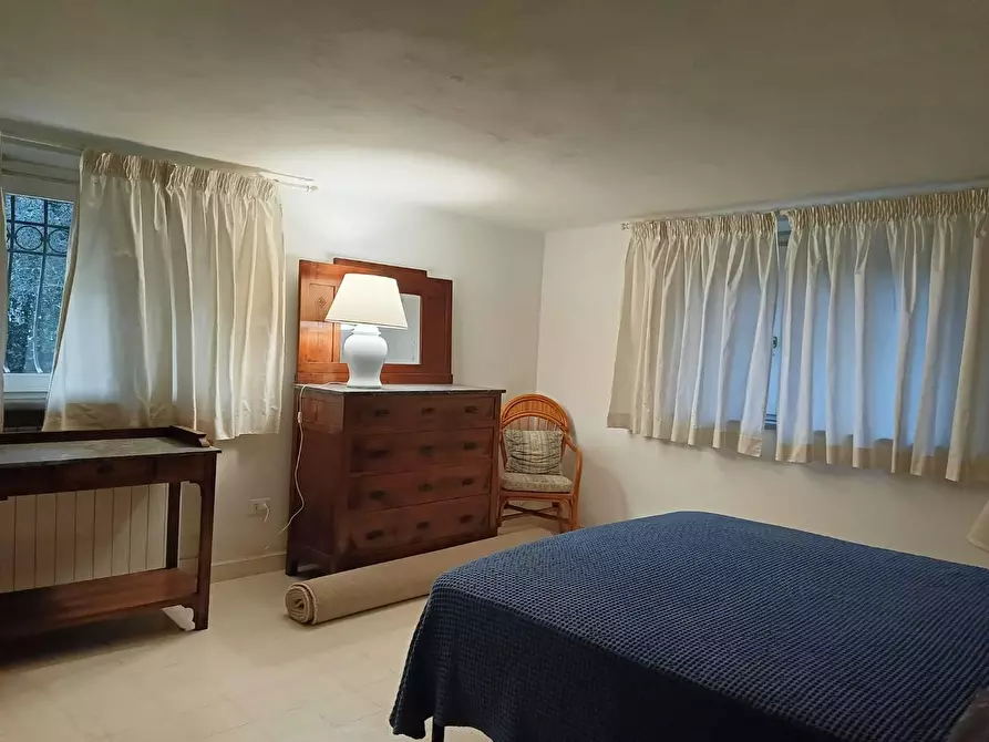 Immagine 11 di Villa in vendita  a Pisa