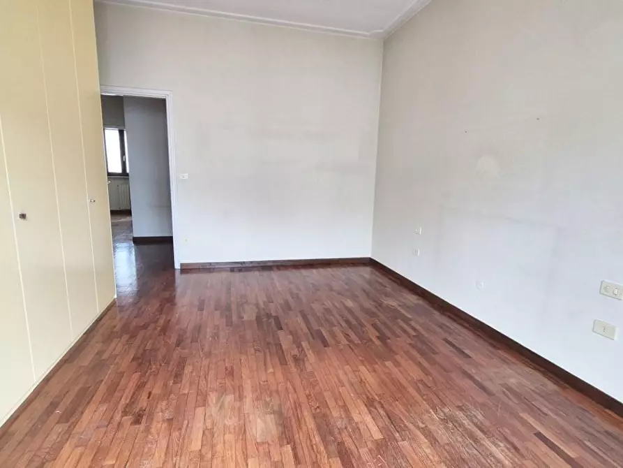 Immagine 66 di Casa bifamiliare in vendita  a Viareggio