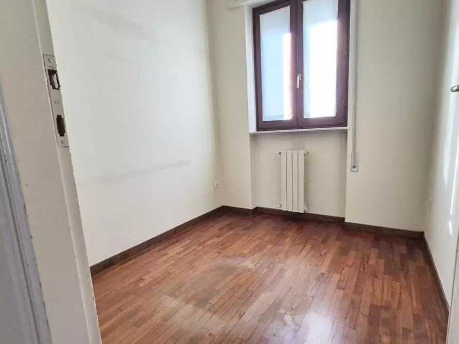 Immagine 41 di Casa bifamiliare in vendita  a Viareggio