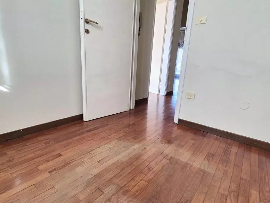 Immagine 42 di Casa bifamiliare in vendita  a Viareggio