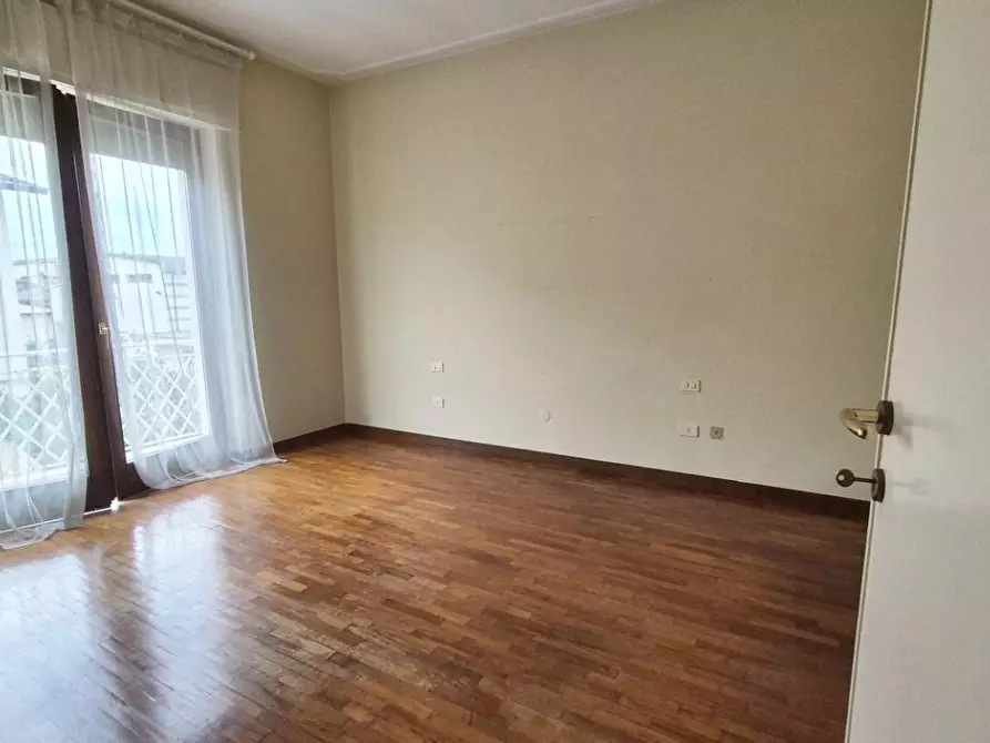 Immagine 44 di Casa bifamiliare in vendita  a Viareggio