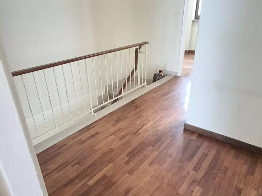 Immagine 70 di Casa bifamiliare in vendita  a Viareggio