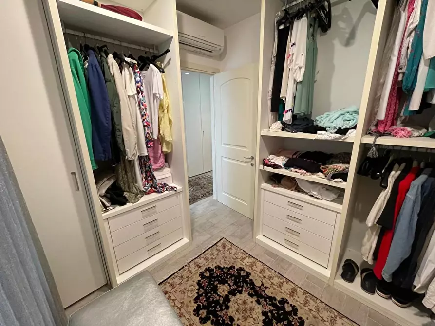 Immagine 44 di Casa bifamiliare in vendita  a Montignoso