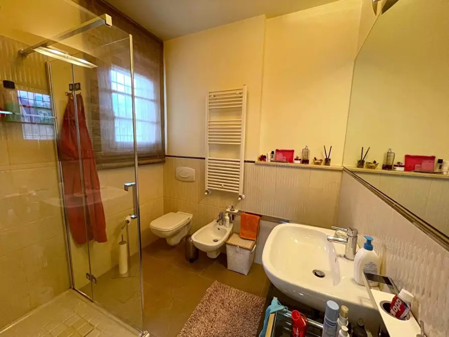 Immagine 36 di Casa bifamiliare in vendita  a Montignoso