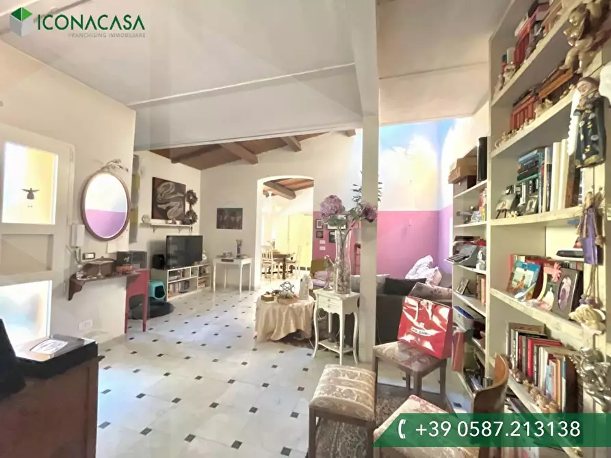 Immagine 12 di Villetta a schiera in vendita  a Pontedera