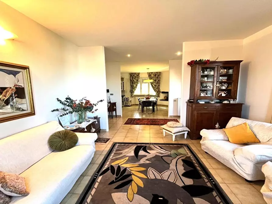 Immagine 8 di Appartamento in vendita  a Gambassi Terme