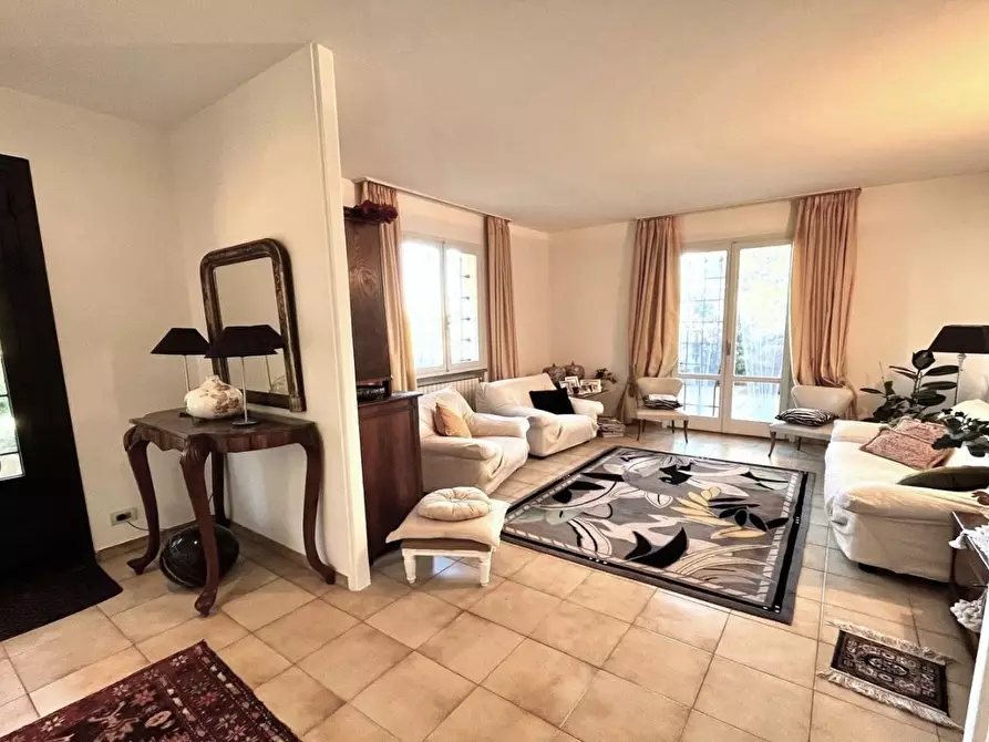 Immagine 2 di Appartamento in vendita  a Gambassi Terme