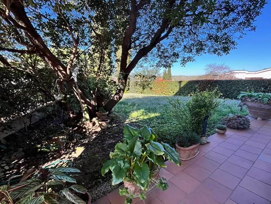 Immagine 20 di Appartamento in vendita  a Gambassi Terme