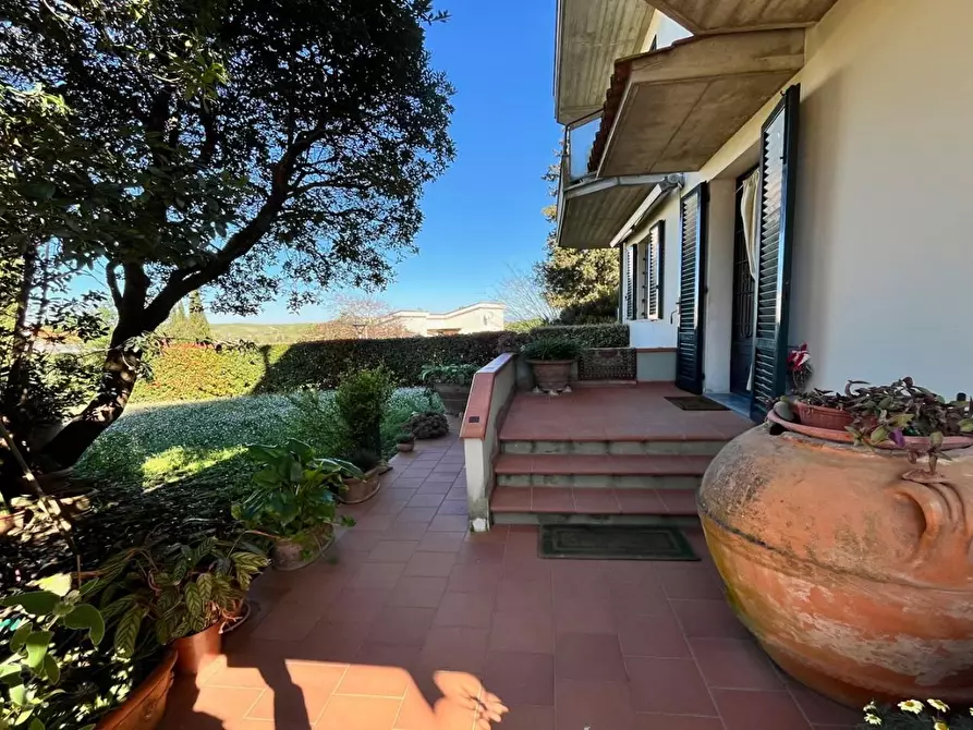 Immagine 21 di Appartamento in vendita  a Gambassi Terme