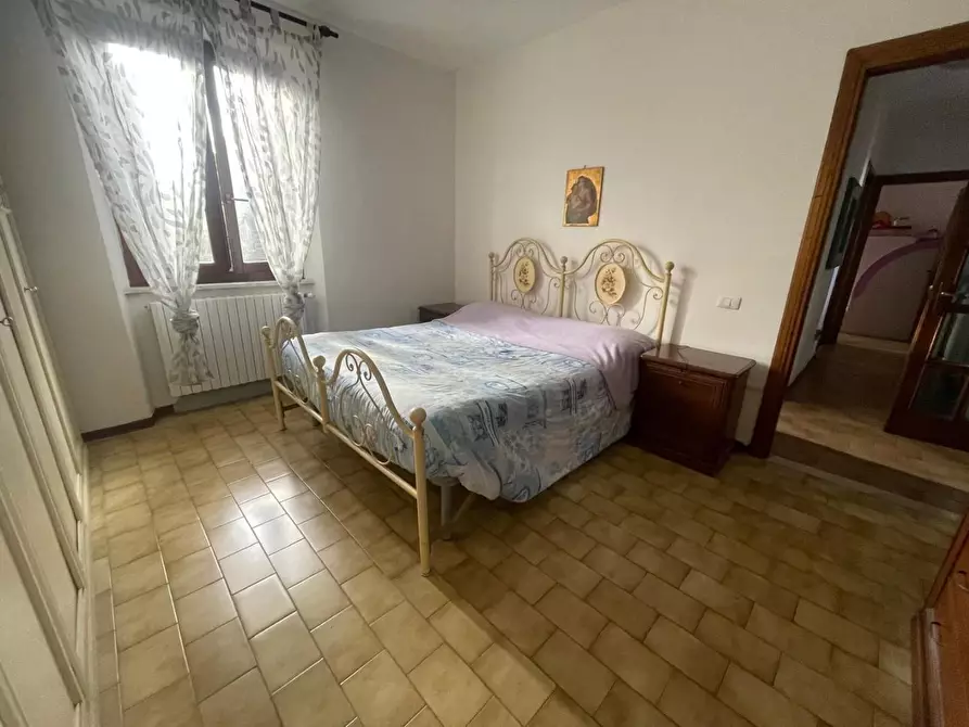 Immagine 7 di Villetta a schiera in vendita  a Carrara