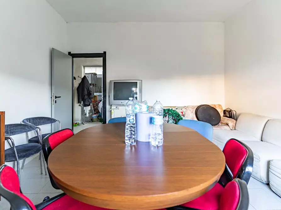 Immagine 21 di Attività artigianale in vendita  a Empoli