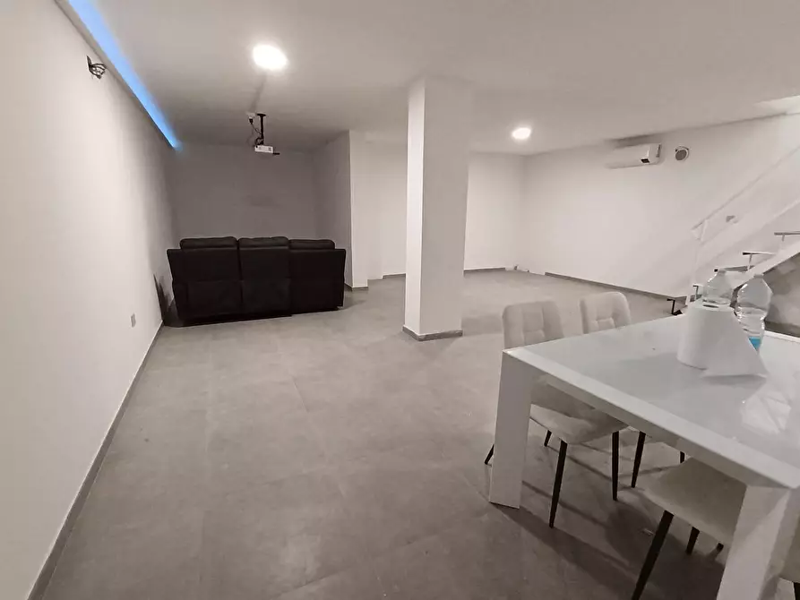 Immagine 6 di Appartamento in vendita  a Empoli