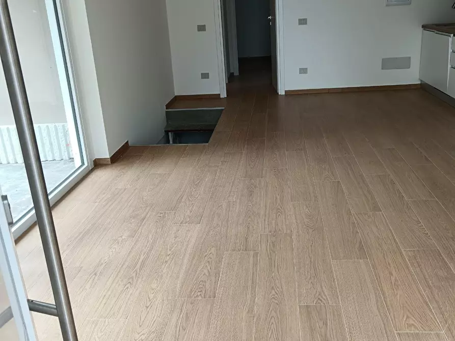 Immagine 2 di Appartamento in vendita  a Empoli