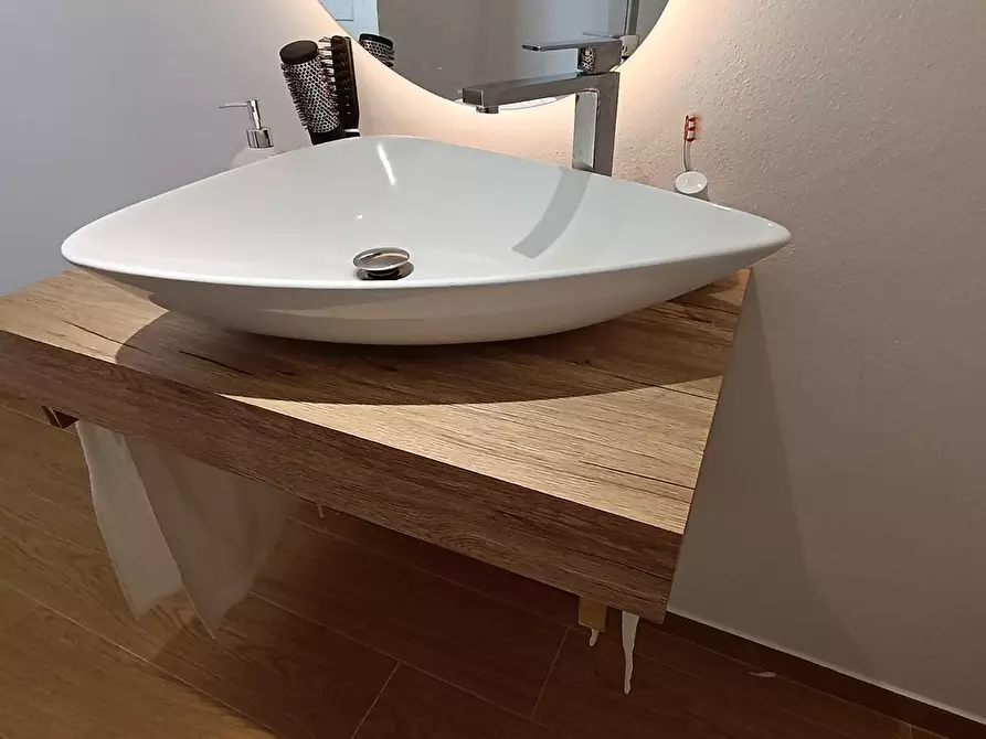 Immagine 15 di Appartamento in vendita  a Empoli