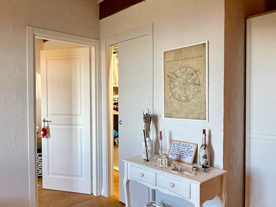 Immagine 48 di Appartamento in vendita  a Montopoli In Val D'arno