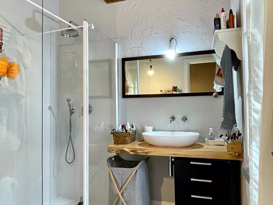 Immagine 54 di Appartamento in vendita  a Montopoli In Val D'arno