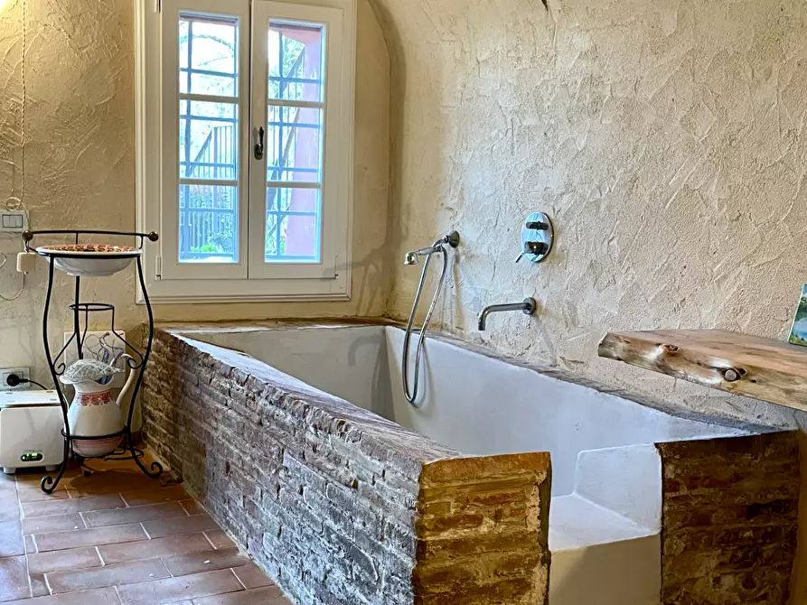 Immagine 35 di Appartamento in vendita  a Montopoli In Val D'arno