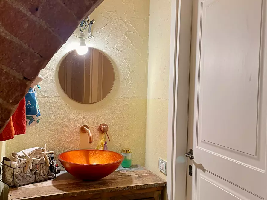 Immagine 17 di Appartamento in vendita  a Montopoli In Val D'arno