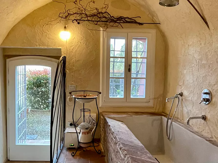 Immagine 34 di Appartamento in vendita  a Montopoli In Val D'arno