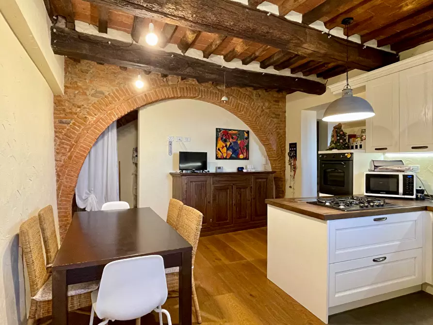 Immagine 32 di Appartamento in vendita  a Montopoli In Val D'arno