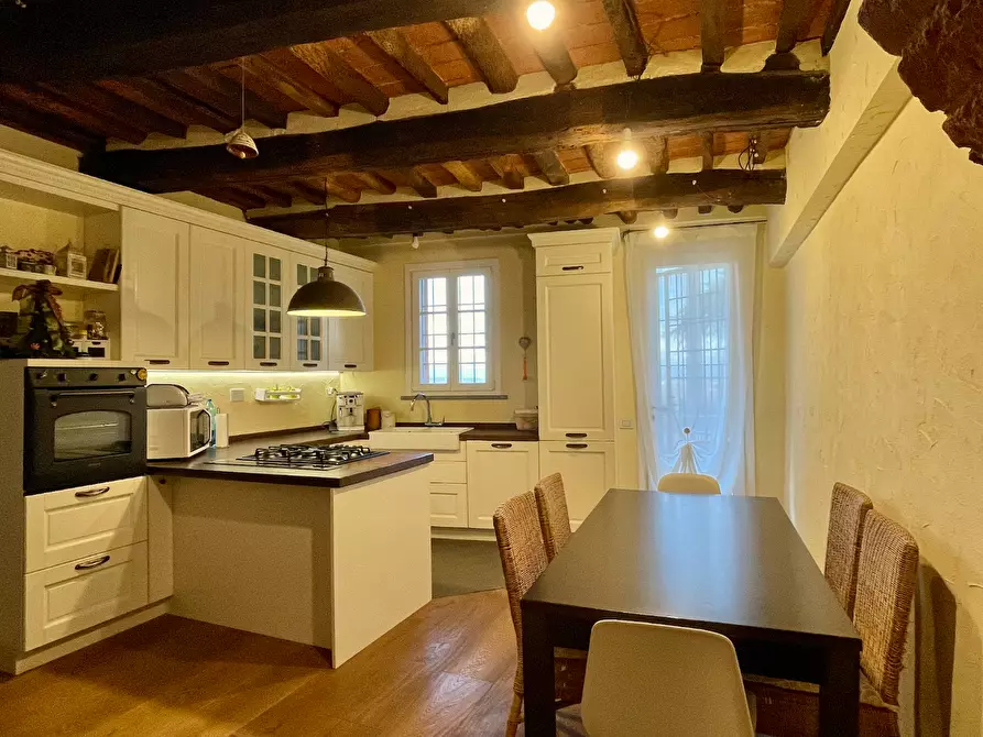 Immagine 7 di Appartamento in vendita  a Montopoli In Val D'arno