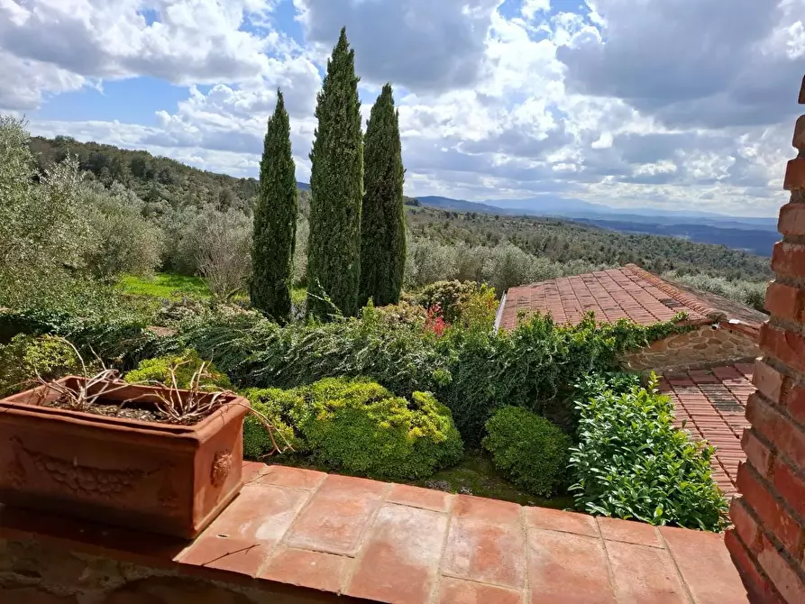 casa indipendente in vendita a Bucine