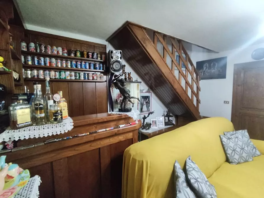 Immagine 10 di Appartamento in vendita  a Pietrasanta